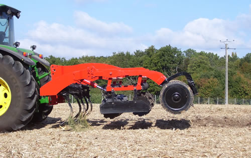 Gregoire Besson will unveil a new min-till cultivator at LAMMA aimed at small to medium sized farms with tractors of 150 – 300hp