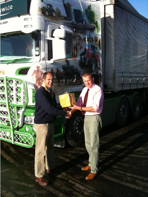 Colin Warne (left) and Alistair Folly (right)