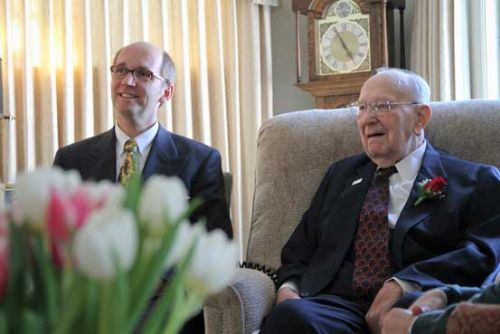 Bernd Meerpohl congratulates Jack Dewitt.