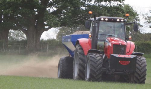 4R Products fertiliser spreading