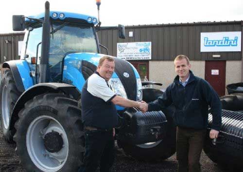 Martin Ingram (right) area sales manager, welcomes latest recruit David Walkinshaw