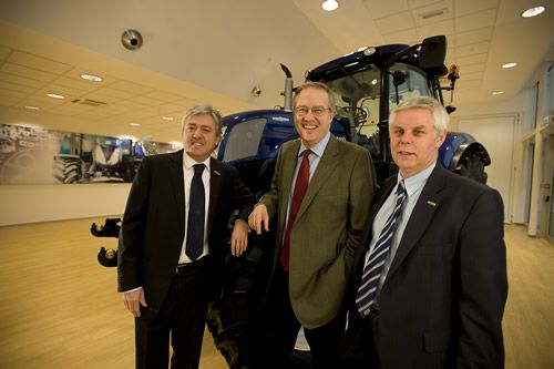 Carlo Lambro, New Holland’s European Vice President; John Baron, MP for Basildon and Billericay; New Holland’s Managing Director, Andrew Watson