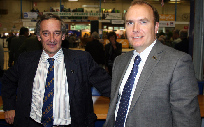 National dairy board chairman Mansel Raymond (l) and chief dairy adviser Rob Newberry