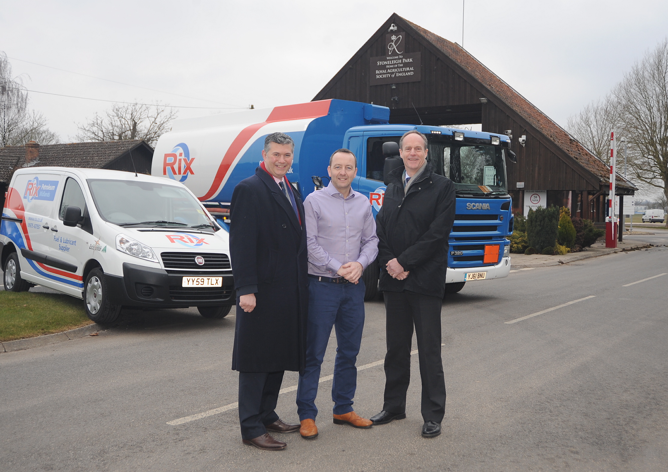  John Rouse (KADAS), Paul Doherty (Rix Petroleum), and Colin Hooper (Stoneleigh Park). 