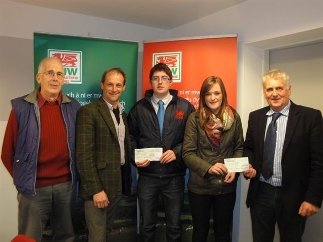 James Price and Kathryn Morris with the bursary judges (from left) FUW council’s Pembrokeshire delegate Dafydd Williams, Alun Edwards and FUW deputy president Glyn Roberts.