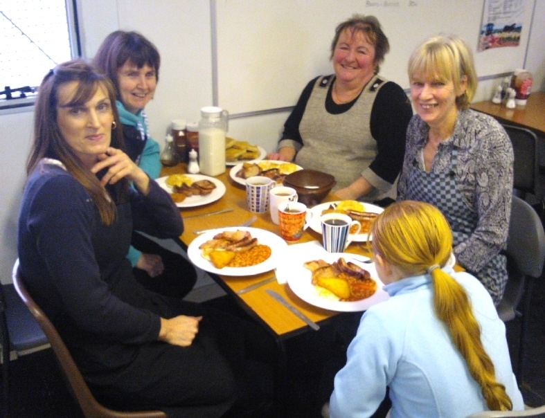 ENJOYING: The cooks at Bryncir Mart’s Anne’s Cafe after feeding over 60 people during last year’s FUW Farmhouse Breakfast.