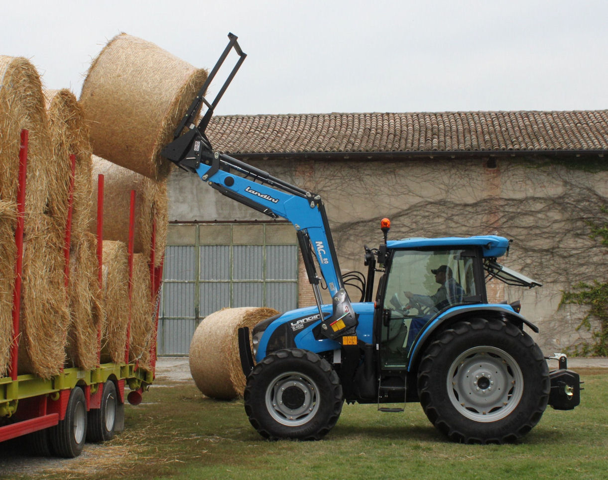 A 113hp Landini 5-110H with the new MClassic 80 mechanical levelling loader.