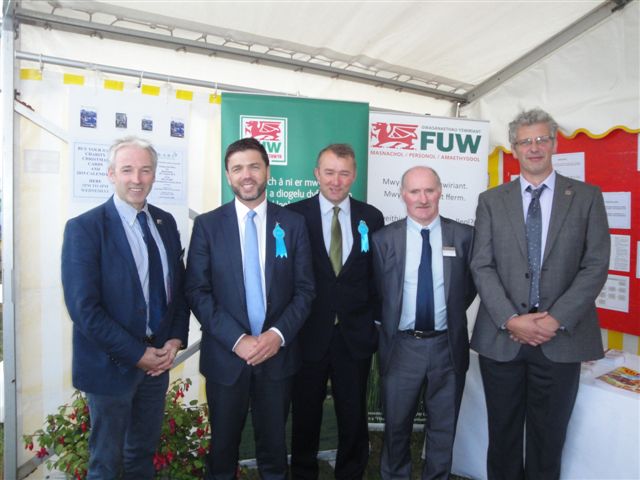 From left: FUW vice president Richard Vaughan, Stephen Crabb MP, Simon Hart MP, FUW Pembrokeshire county chairman Hywel Vaughan and FUW Pembrokeshire president John Savins