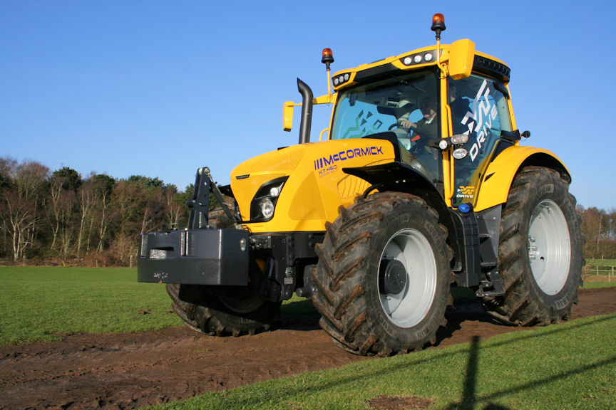 The dealers had a preview of the new McCormick X7 VT Drive with CVT transmission.