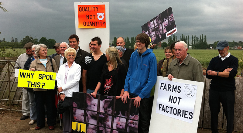 Actor Dominic West at Foston demo