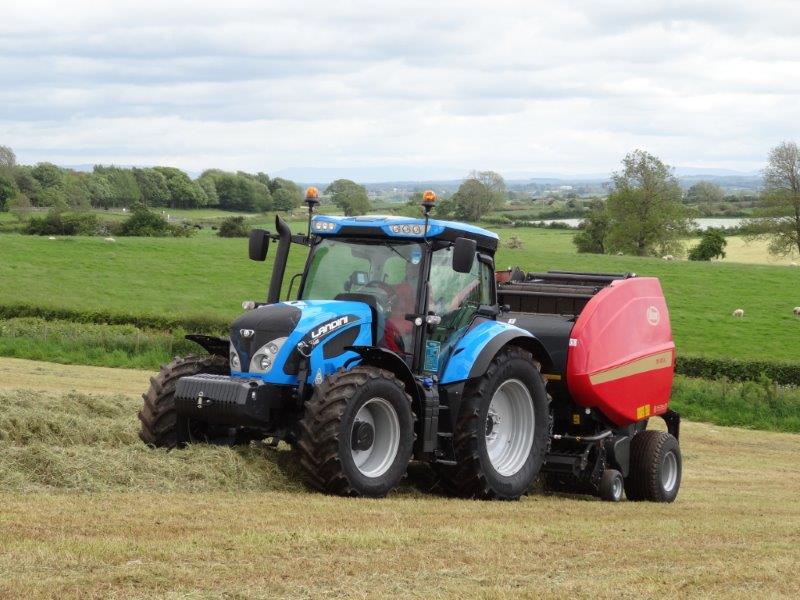 The high-spec 143hp Landini 6-140 in action.