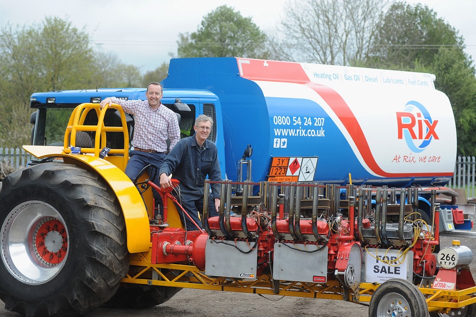 Paul Doherty from Rix Petroleum with customer Ian Shirley who will be at the Kenilworth Show with his competition winning tractor 