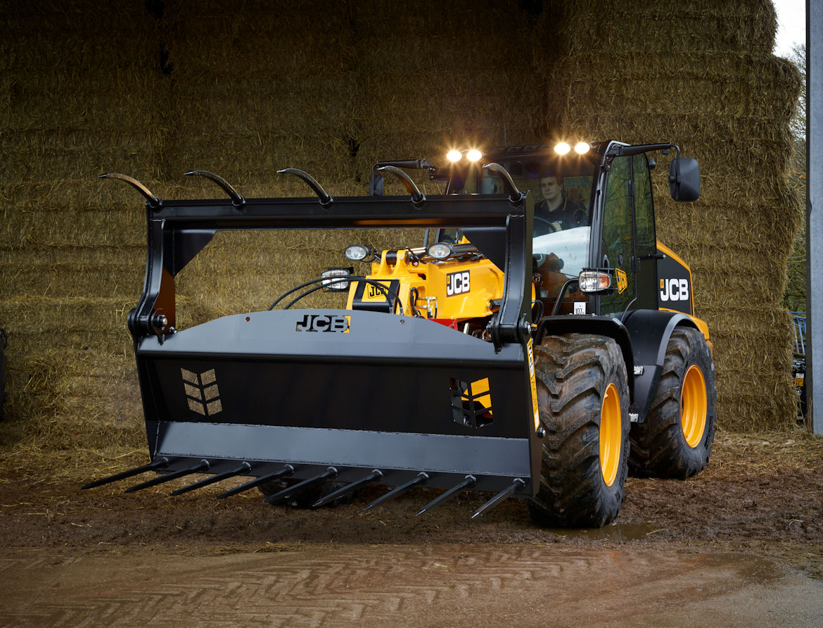 The new AGRI Power Grabs cater for all JCB materials handling machines.