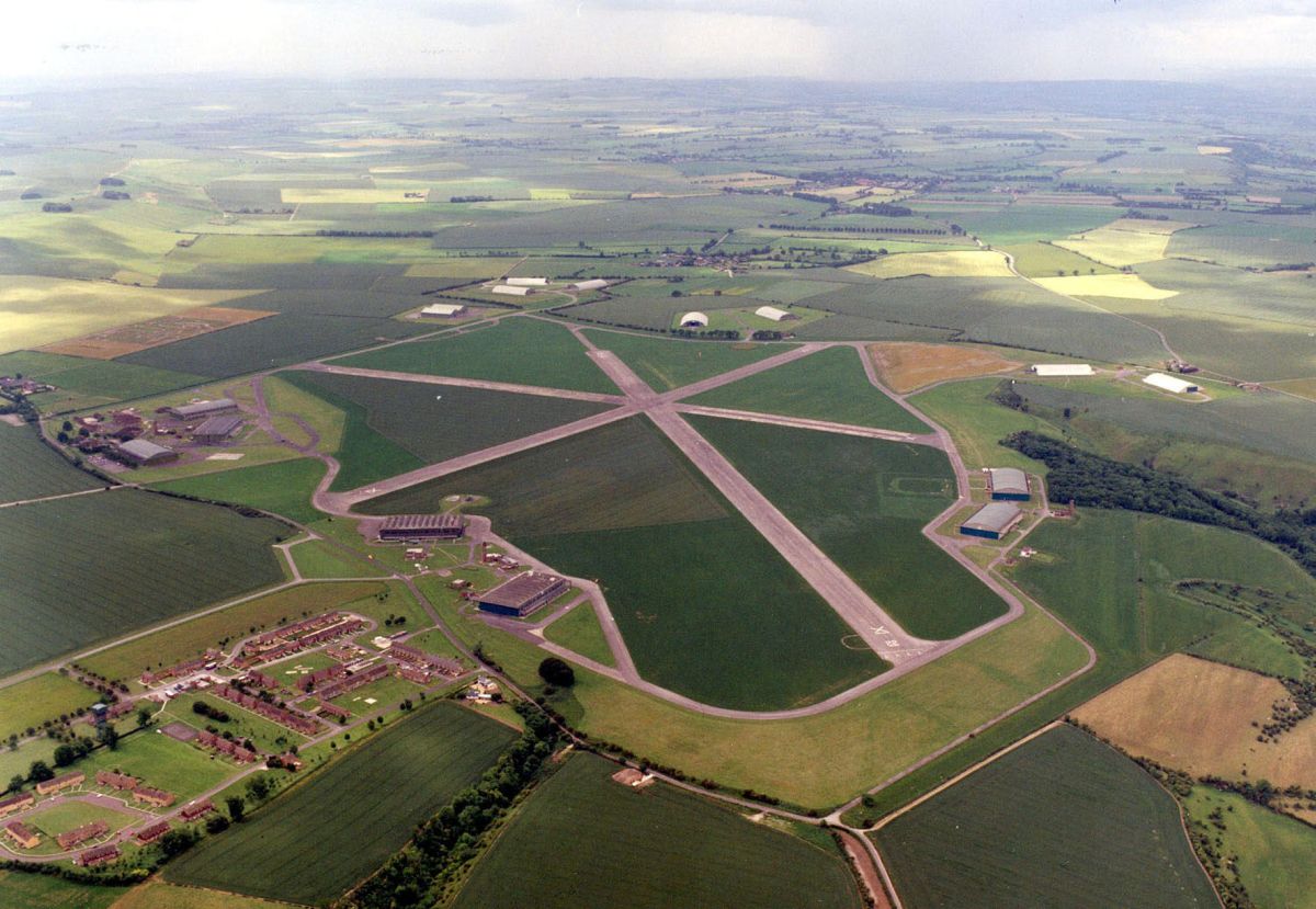 Wroughton Airfield Solar Park is a joint venture between Public Power Solutions (PPS) – a provider of innovative sustainable waste and power solutions and a wholly-owned company of Swindon Borough Council