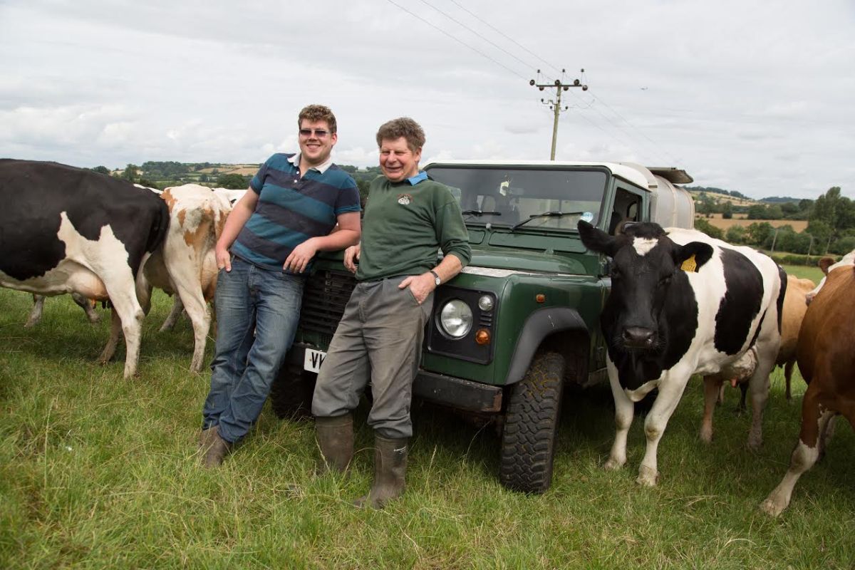 Cole R. J., run by Robert Cole with the help of his son Joseph Cole, has purchased a new milking parlour to replace the farm’s existing 40-year-old building