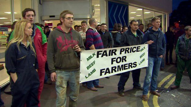 The NFU also estimates that only around 10 per cent of dairy farmers are on contracts that track farmers’ cost of production. 