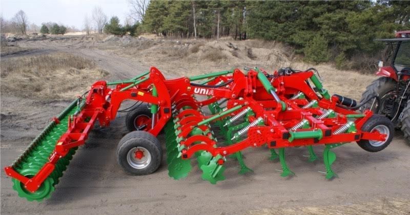 Market Weighton based Manterra Ltd. is the sole UK importer for Unia Group, Central Europe's leading manufacturer of agricultural machinery and the Cross Cultivator is the latest addition to Manterra's range