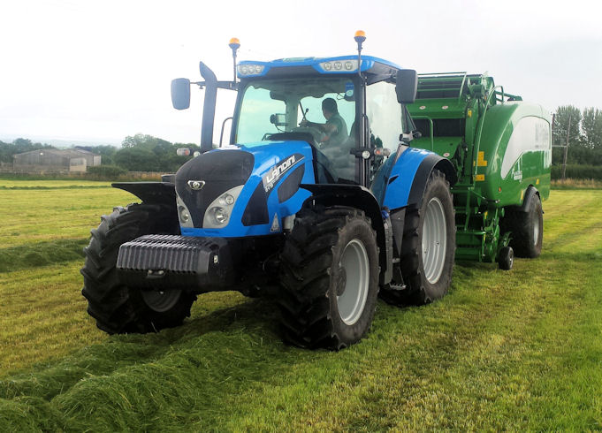 Landini 6-175 Autopowershift has all the bells and whistles for productivity.