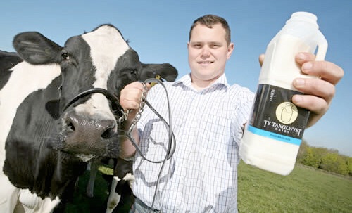 With UK milk prices falling since November 2013 the majority of dairy farmers across the country are producing milk at prices far below the cost of production