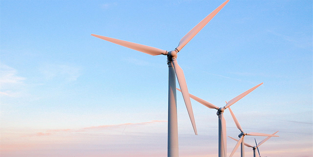 The confirmation of the 2 projects, which have a combined capacity of nearly 1 gigawatt, means that the UK now has more than 10GW of offshore wind capacity either operational or under construction, or with financial support fully secured