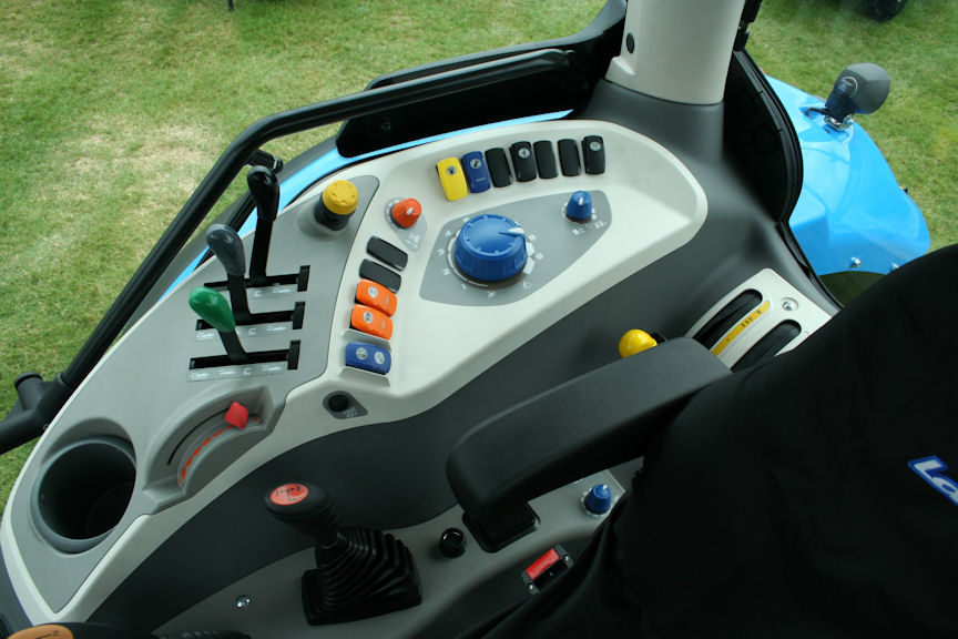 Controls are laid out simply and logically.