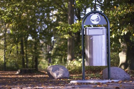 In a survey of NFU Scotland members in 2015, 67 per cent of respondents highlighted dog fouling as being a problem on their land