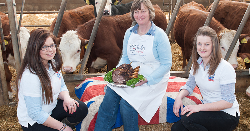 Ladies in Beef founder Rosey Dunn (middle)