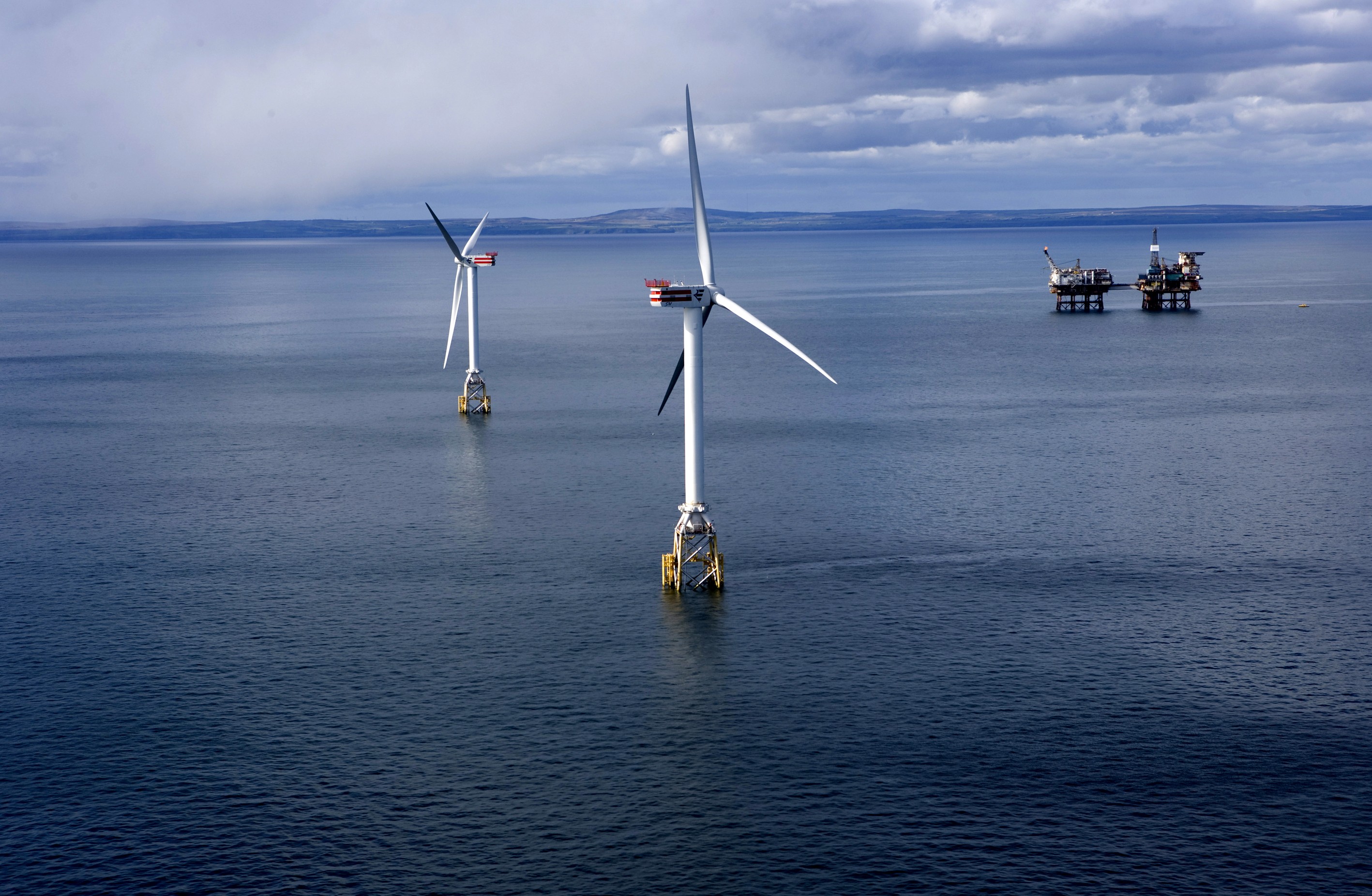 £525m European backing for Beatrice windfarm off Scottish coast in the UK