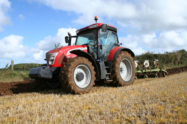 The new Efficient spec is available on McCormick X7 Pro Drive tractors.