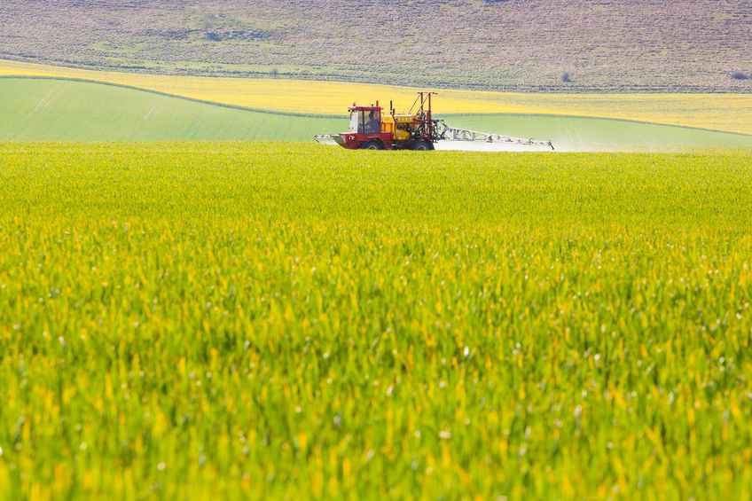 'With so much at stake the industry must work together to prepare NFU's case for glyphosate renewal', says the NFU