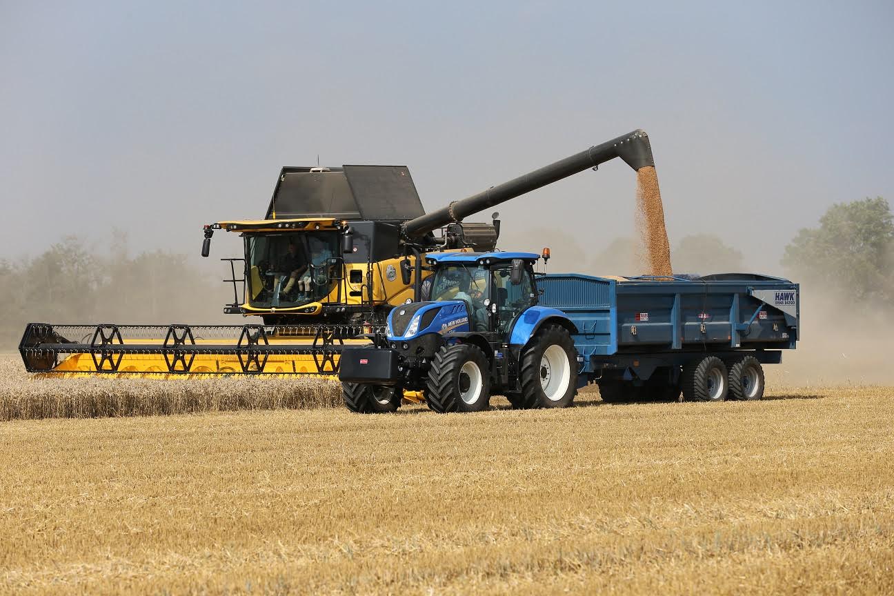 The new combine range offers high output, in excess of 50 tonnes of wheat per hour