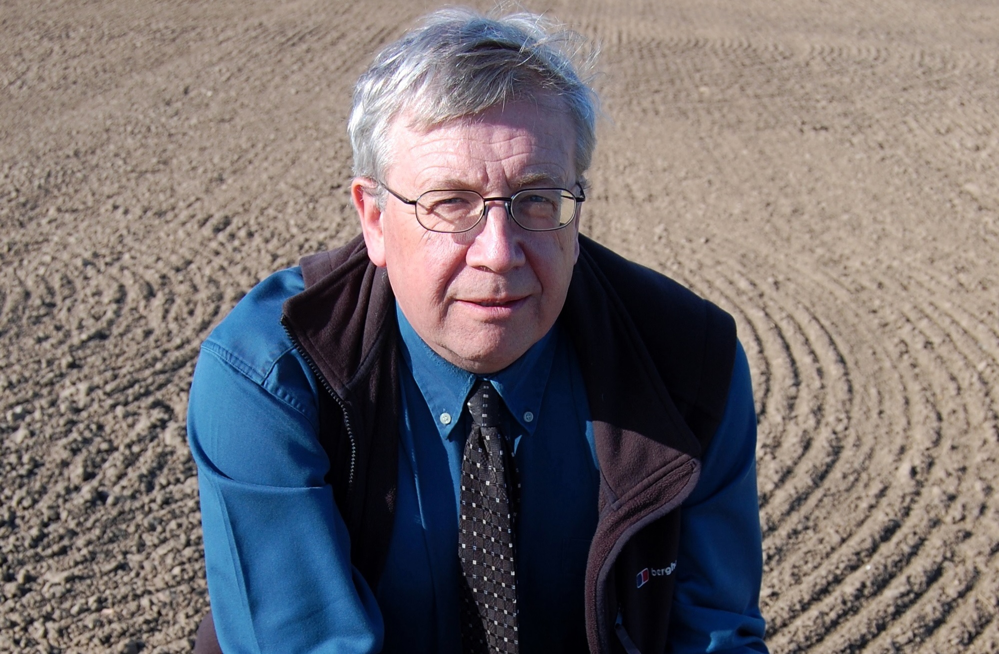Dr Dave Ellerton