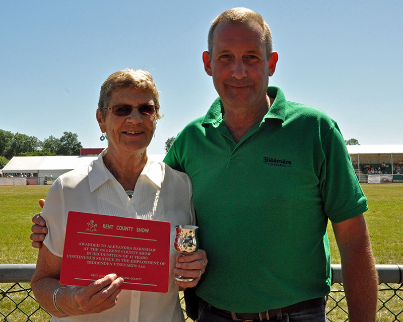 Biddenden Vineyards owner Julian Barnes (right)