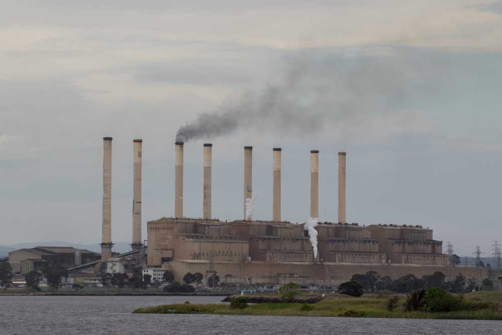 Air quality: MEPs back new national caps on pollutants