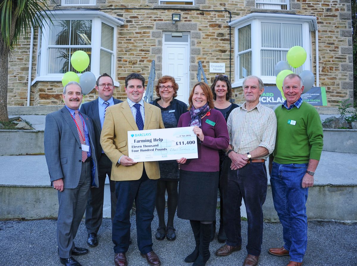 Auction raises over £11,000 for three farming charities