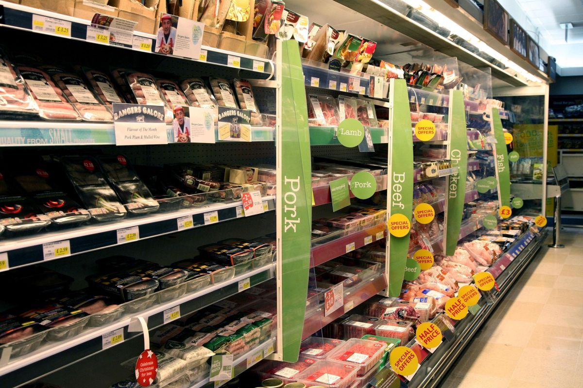 'Poor returns, last-minute changes in orders and specifications, unfair competition and poor labelling are all contributing to pressures at farm level'
