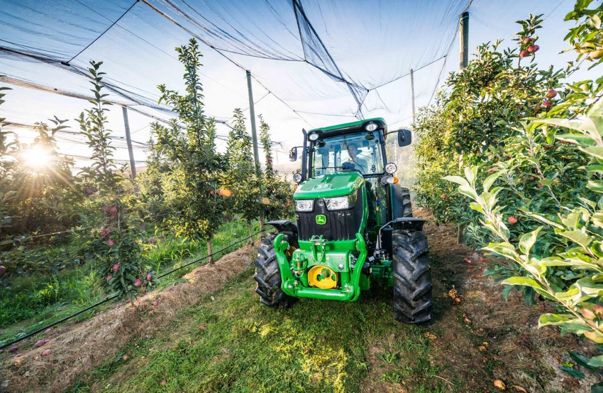 New John Deere 5GF Series tractor