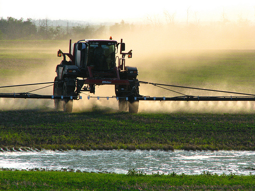 The decision-making process regarding the use of glyphosate had become highly politicised