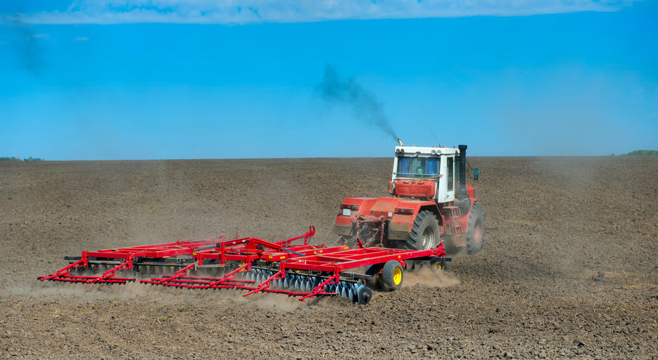 The NFU warns that strict regulations on soil protection could encourage inferior imports