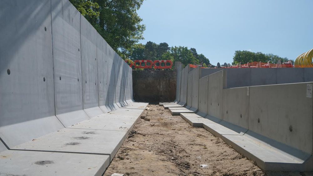 New bund-ramp-walls from JP Concrete at Hill Farm