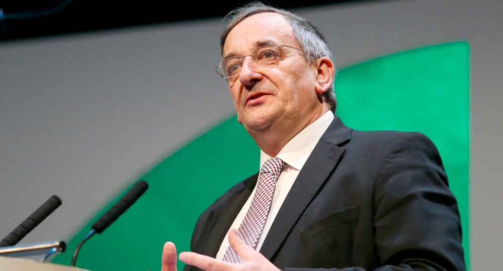 The supply of seasonal workers for the 2018 and 2019 seasons is 'already in danger', NFU President Meurig Raymond said
