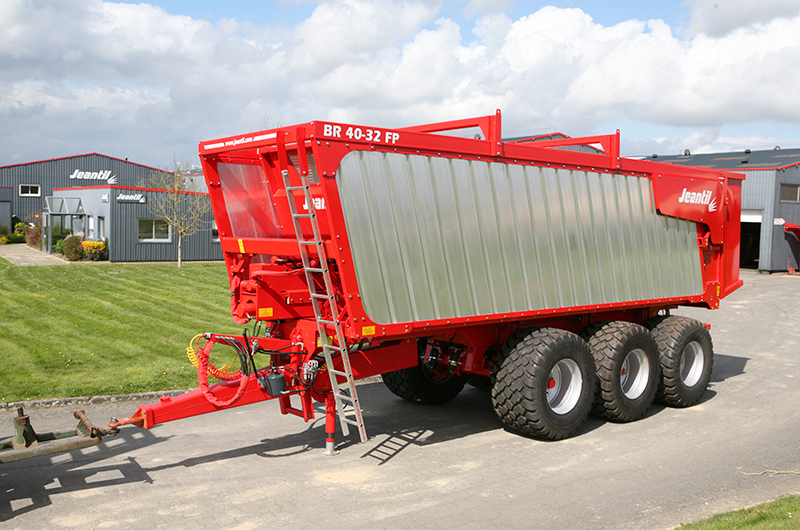 Ejector trailers are becoming more popular within the UK market due to their stability