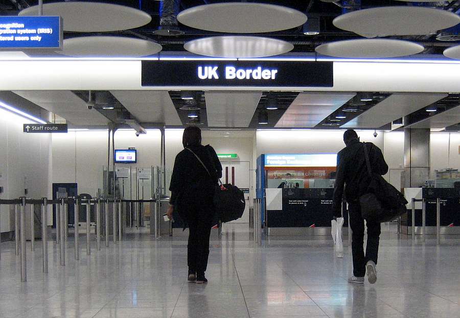 It proposes measures to drive down the number of lower-skilled EU migrants