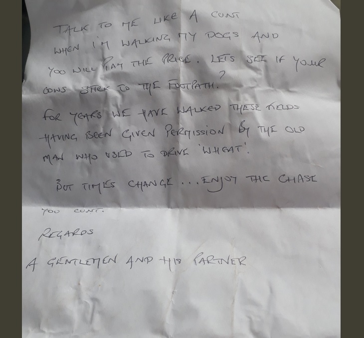 The letter left behind by the unknown walker.. (Richard Felce/Twitter)
