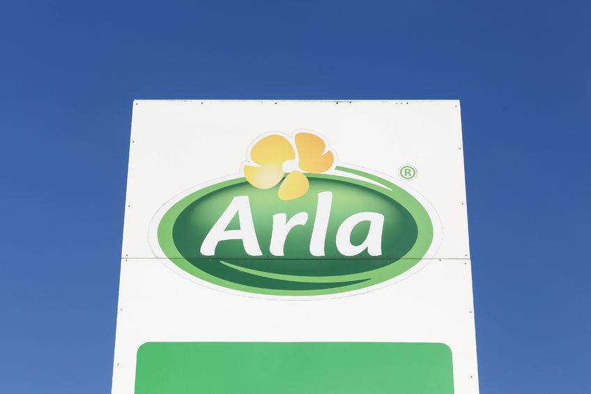 Arla has decreased its February milk price it pays to its 2,500 British dairy farmers
