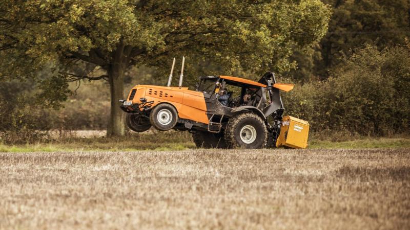 Top Gear’s very own ‘Track-tor’ has set a Guinness World Record (Photo: Top Gear)