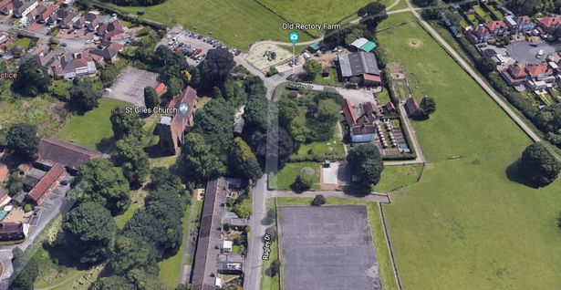 The traveller caravans pitched up next to Old Rectory Farm in Sheldon Country Park (Photo: Google)