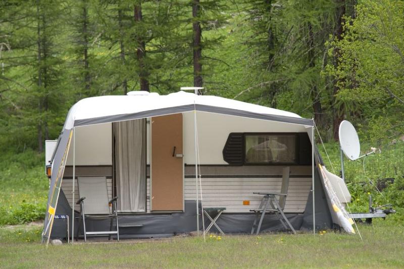 The CLA has called for the government to make setting up an unauthorised residential camp a criminal offence
