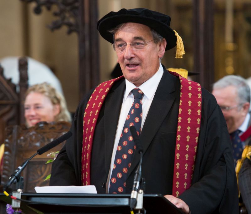Meurig Raymond has now been presented an Honour Fellowship from the Royal Agricultural University