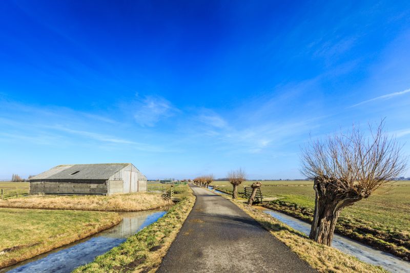 Farmers are at risk due to the high proportion of older farm buildings that were constructed when asbestos was common